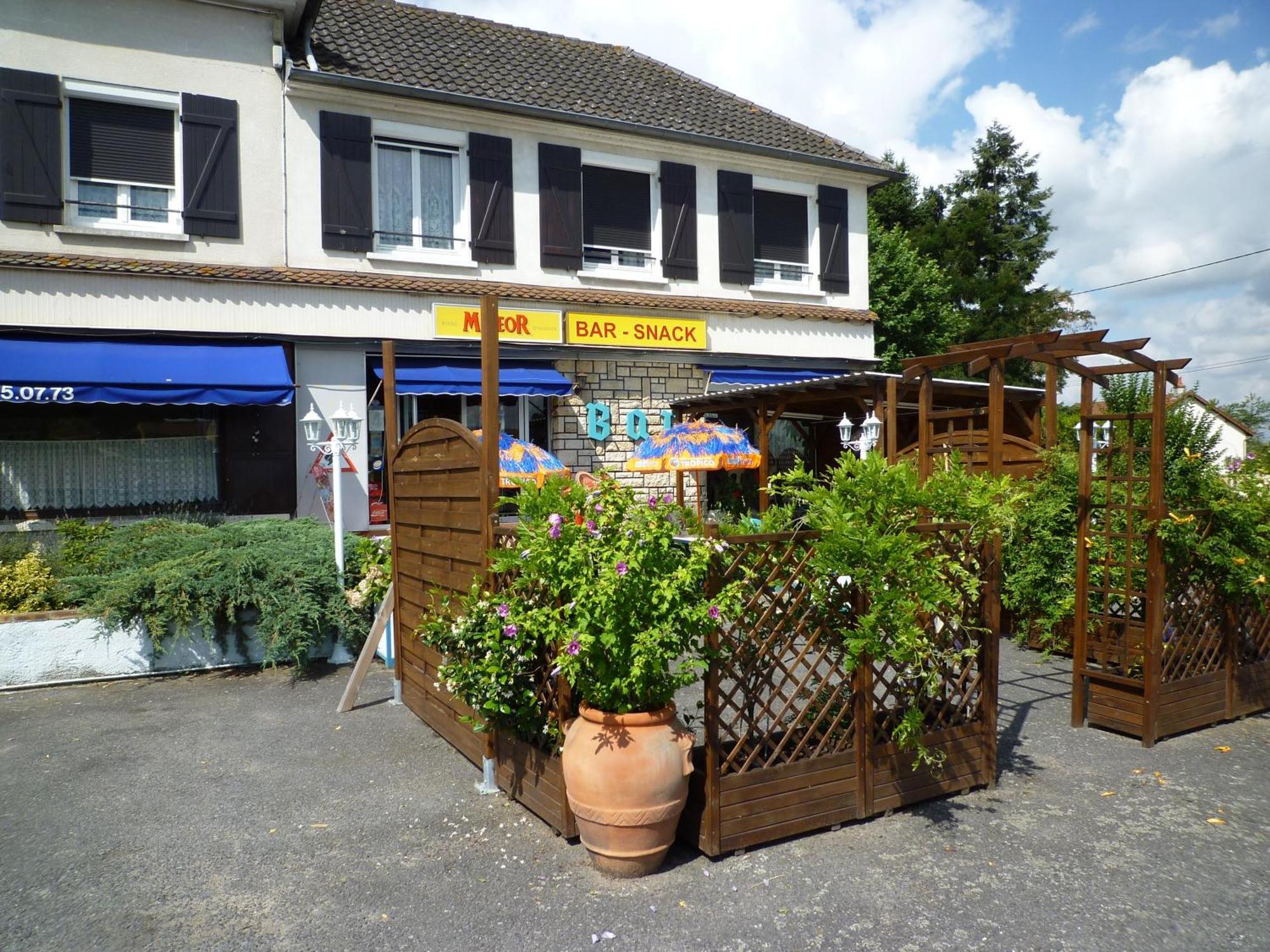 Hotel Le Relais De La Route Bleue Saint-Loup  Exterior foto